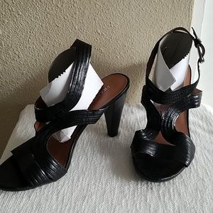 Franco Sarto sexy black leather 4 in. heels sz 8.5
